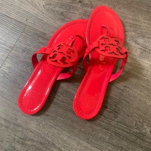 BRAND NEW hot pink TORY BURCH sandals